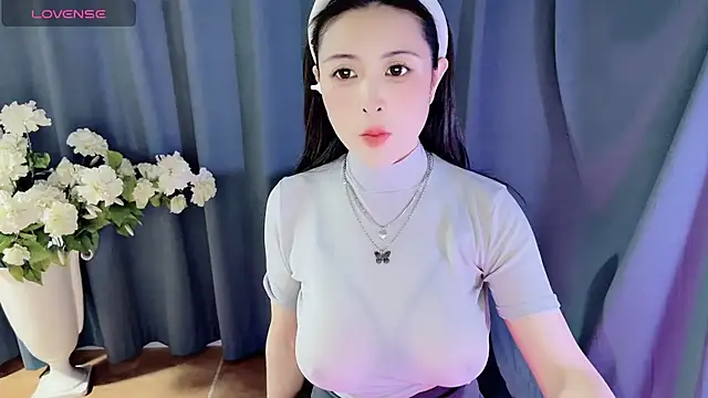 Snapshot of candy-yiyi chatting on January 10, 2025, 7:57 am candy-yiyi online show from January 10, 2025, 7:57 am
