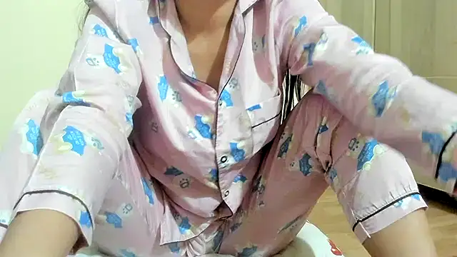 Beauty Asian Tina online show from January 19, 2025, 1:33 pm
