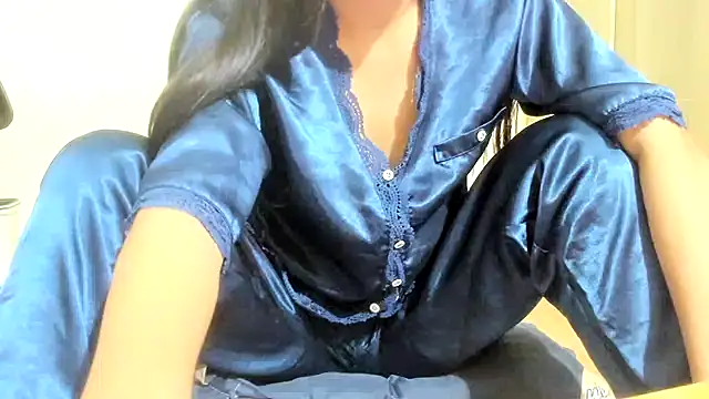 Beauty Asian Tina online show from January 21, 2025, 4:05 pm