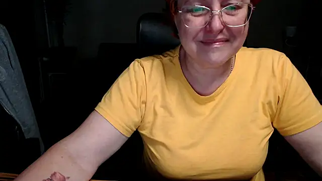 JoannaAndNeighbour online show from November 20, 2025, 6:46 am