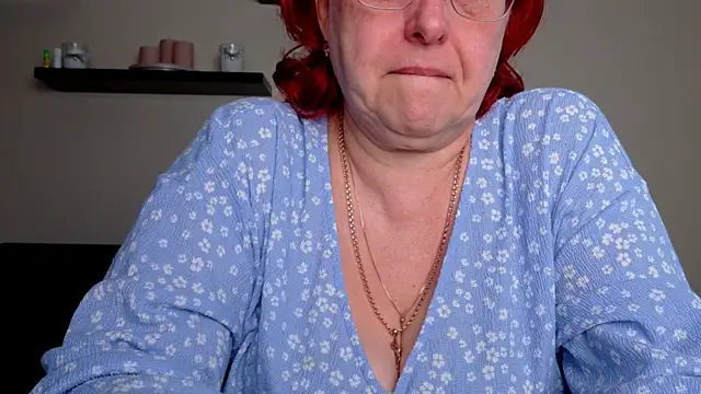 JoannaAndNeighbour online show from June 17, 2026, 8:06 am
