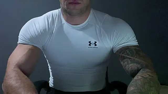Snapshot of Mr_YourGod chatting on December 28, 2024, 6:17 am Mr YourGod online show from December 28, 2024, 6:17 am