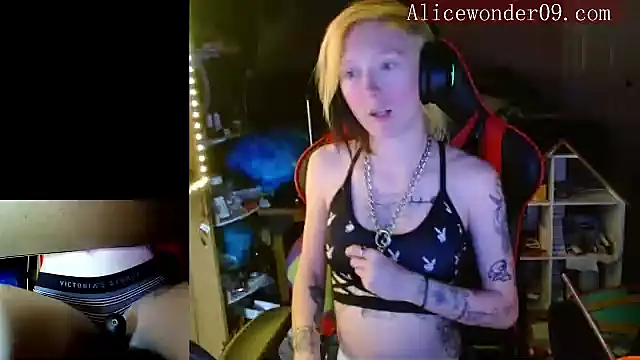 alicewonder09 online show from December 2, 2024, 5:59 am