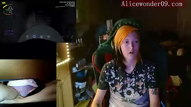 Snapshot of alicewonder09 chatting on December 17, 2024, 8:45 am alicewonder09 online show from December 17, 2024, 8:45 am