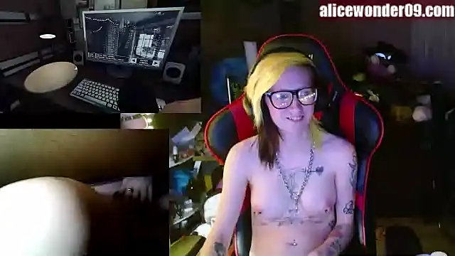 Snapshot of alicewonder09 chatting on December 30, 2024, 8:21 am alicewonder09 online show from December 30, 2024, 8:21 am