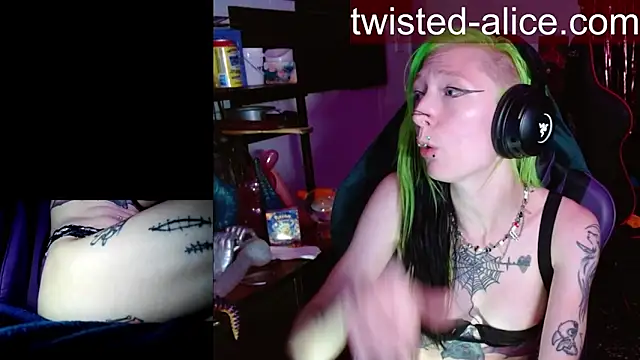 alicewonder09 online show from June 20, 2026, 3:20 am