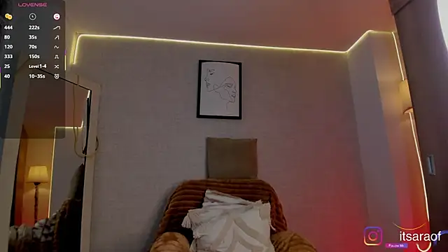 sara cruz011 online show from November 14, 2025, 9:24 pm