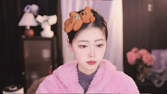 Ocean--Lili online show from January 3, 2025, 2:08 pm