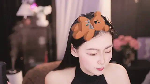 Ocean--Lili online show from January 4, 2025, 2:04 pm