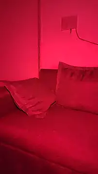 Snapshot of ZaraHoney chatting on September 21, 2025, 6:37 am ZaraHoney online show from September 21, 2025, 6:37 am