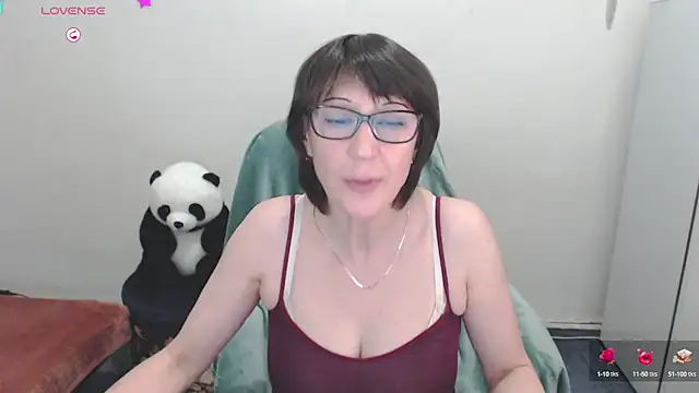 Ammillia online show from December 6, 2024, 4:25 am