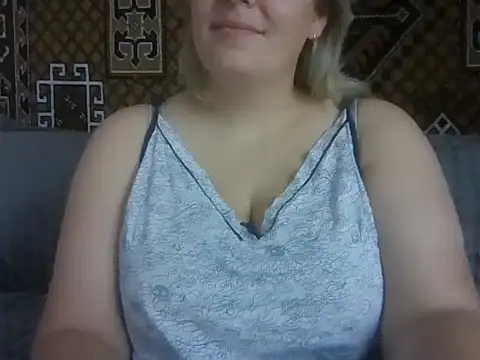 Snapshot of Diana_Britt chatting on September 13, 2025, 5:29 am Diana Britt online show from September 13, 2025, 5:29 am