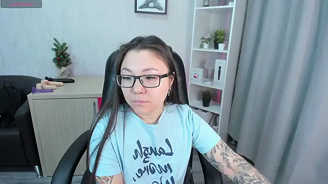 gentle muse online show from January 6, 2025, 8:50 pm