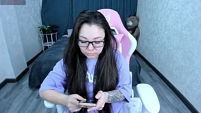 gentle muse online show from March 14, 2025, 9:43 pm