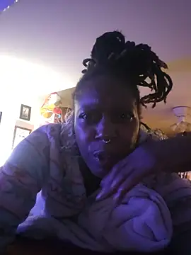 Snapshot of honeydew420_ chatting on August 3, 2026, 5:39 am honeydew420 online show from August 3, 2026, 5:39 am