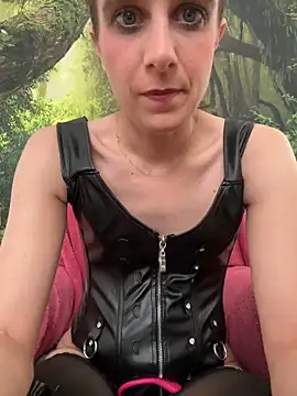 LadyChantale online show from December 30, 2024, 9:37 am