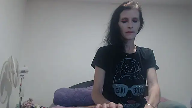 Bonny Ella online show from December 15, 2024, 6:07 am