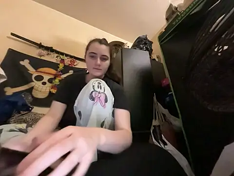 Snowbunnycake 131 online show from January 16, 2026, 7:01 am