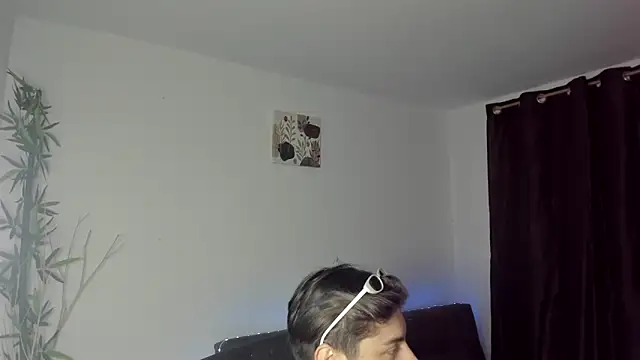 Giordano Russo online show from December 12, 2024, 4:37 am
