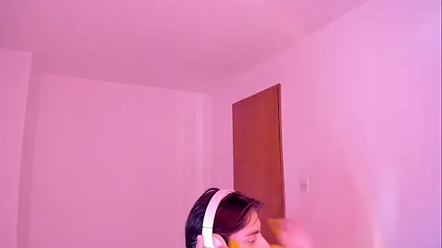 Snapshot of Giordano_Russo chatting on November 8, 2025, 8:07 pm Giordano Russo online show from November 8, 2025, 8:07 pm