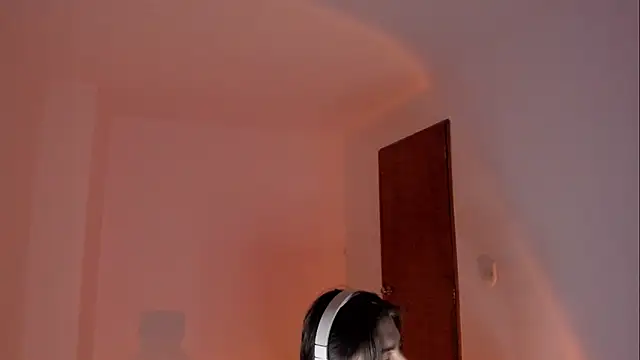 Snapshot of Giordano_Russo chatting on December 15, 2025, 10:25 pm Giordano Russo online show from December 15, 2025, 10:25 pm