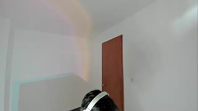 Snapshot of Giordano_Russo chatting on February 13, 2026, 5:42 pm Giordano Russo online show from February 13, 2026, 5:42 pm