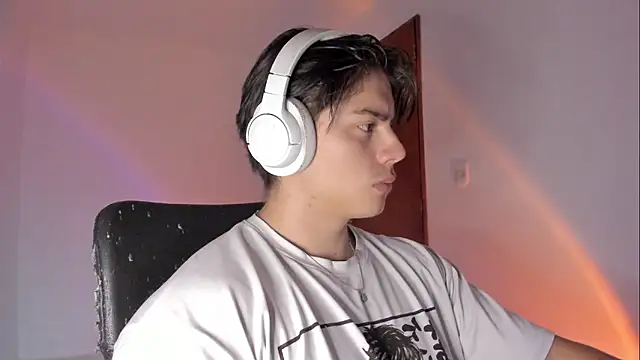 Giordano Russo online show from March 11, 2026, 10:49 pm