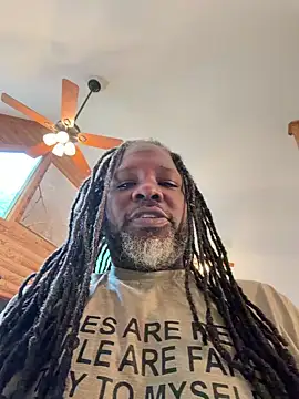Snapshot of HaloRodeoLover2 chatting on May 26, 2026, 8:16 pm HaloRodeoLover2 online show from May 26, 2026, 8:16 pm