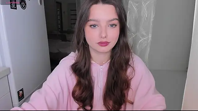 Victoria Karma online show from February 14, 2025, 3:05 pm