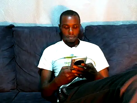 Snapshot of reezly chatting on November 11, 2025, 9:59 pm reezly online show from November 11, 2025, 9:59 pm