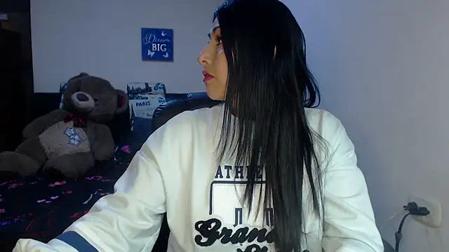 sahtlove1 online show from September 20, 2025, 2:12 am