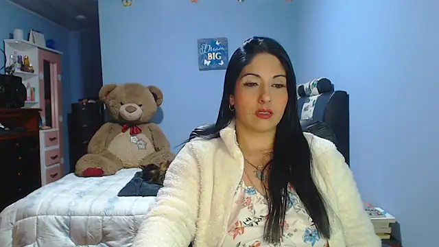 sahtlove1 online show from May 15, 2026, 11:12 pm