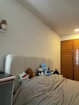 oriana zoeee online show from March 11, 2026, 9:21 pm