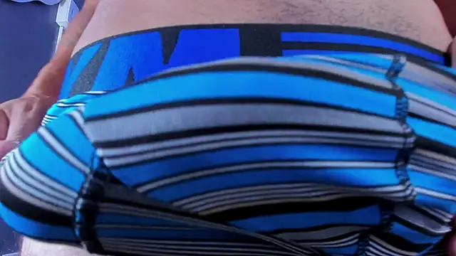 boy bigcock24cm online show from April 29, 2026, 12:53 pm