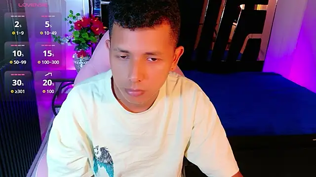 boy bigcock24cm online show from May 1, 2026, 9:36 am