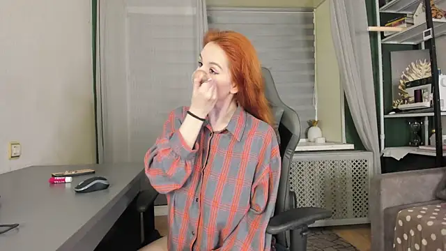 -Aariella- online show from June 7, 2026, 11:41 pm