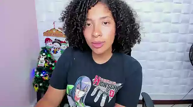 Snapshot of DannaBerry chatting on December 7, 2024, 2:02 pm DannaBerry online show from December 7, 2024, 2:02 pm