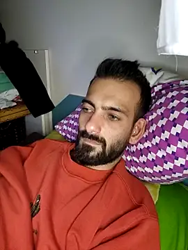 Snapshot of Drkats chatting on October 25, 2025, 12:40 am Drkats online show from October 25, 2025, 12:40 am