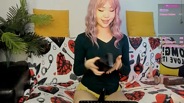 Stripchatlady online show from December 4, 2024, 5:49 am