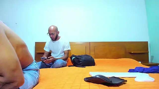 Snapshot of Maik_James chatting on January 6, 2026, 3:49 pm Maik James online show from January 6, 2026, 3:49 pm