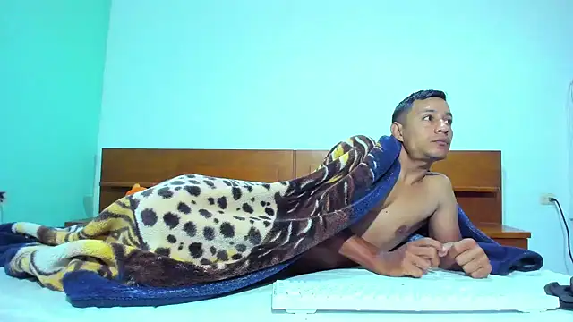 Snapshot of Maik_James chatting on March 25, 2026, 10:54 am Maik James online show from March 25, 2026, 10:54 am