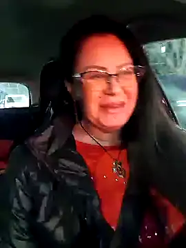 Snapshot of x__KHALEESI__x chatting on January 16, 2025, 3:35 pm x KHALEESI x online show from January 16, 2025, 3:35 pm
