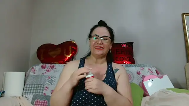 Snapshot of x__KHALEESI__x chatting on February 28, 2025, 5:15 pm x KHALEESI x online show from February 28, 2025, 5:15 pm