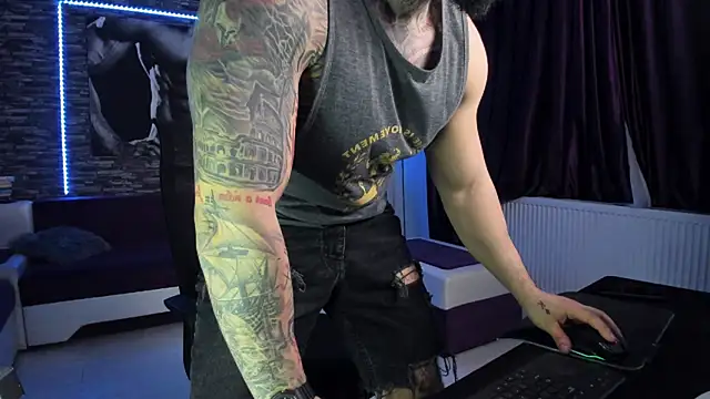 JonahHunt online show from February 18, 2025, 9:20 pm