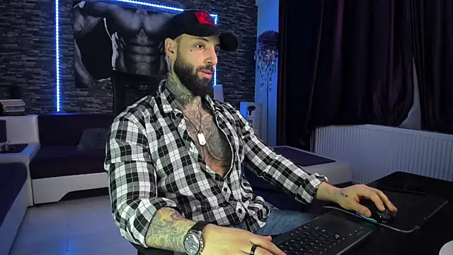 JonahHunt online show from February 24, 2025, 6:36 pm
