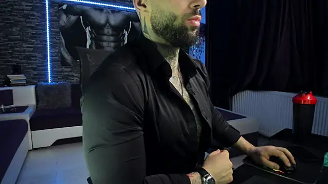 JonahHunt online show from February 25, 2025, 11:11 pm