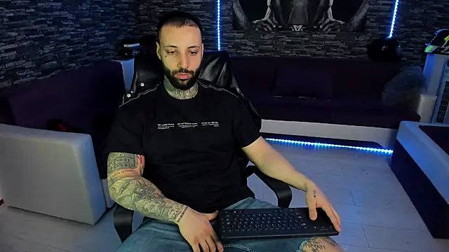 JonahHunt online show from March 8, 2025, 7:31 pm