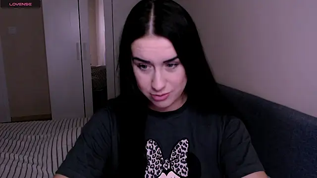 LadyStacy online show from December 15, 2025, 9:02 am