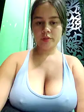 Snapshot of sweet_lucia chatting on February 23, 2026, 1:58 am sweet lucia online show from February 23, 2026, 1:58 am