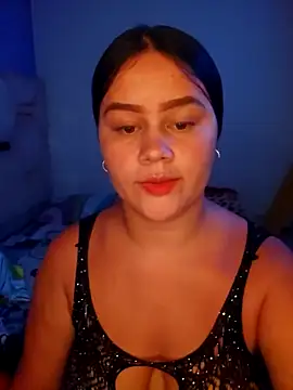 Snapshot of sweet_lucia chatting on March 26, 2026, 8:25 pm sweet lucia online show from March 26, 2026, 8:25 pm